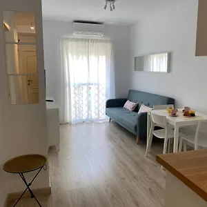 Apartamento Lovely Victoria, Acogedor Y Céntrico., Málaga